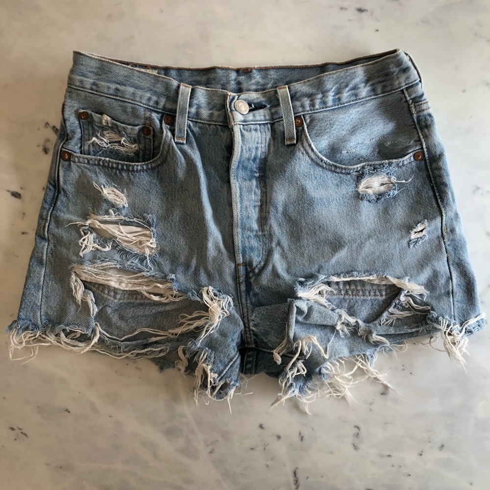 Levi’s Original 501 Shorts - Picture 4 of 6